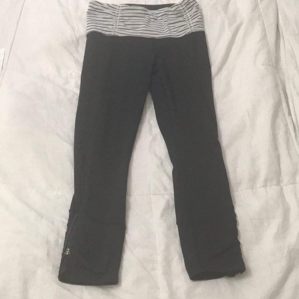 Lululemon 7/8 Black tight